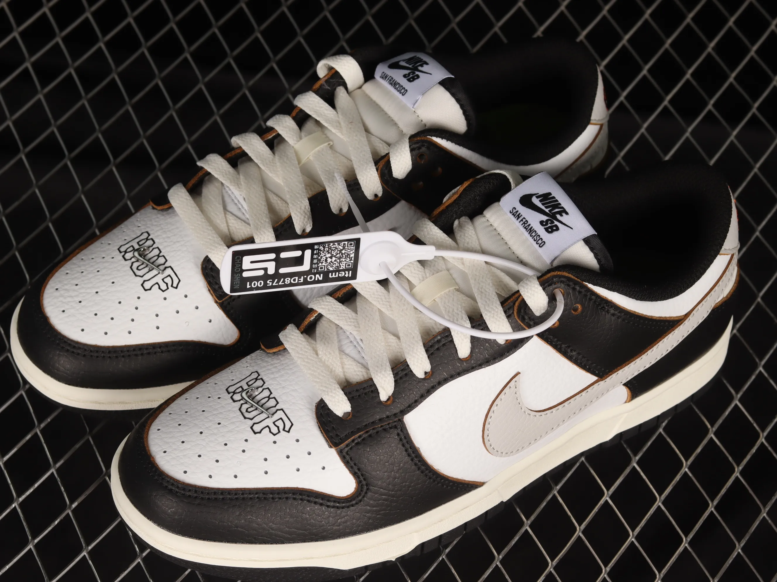 All Categories Nk SB Dunk Series Nk SB Dunk Low Low-top Sneakers HUF